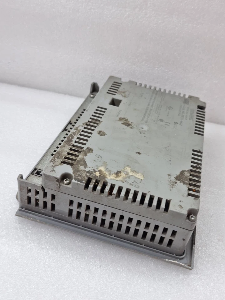 SIEMENS KTP600 BASIC COLOR DP 6AV6 647-0AC11-3AX0 FOR PARTS